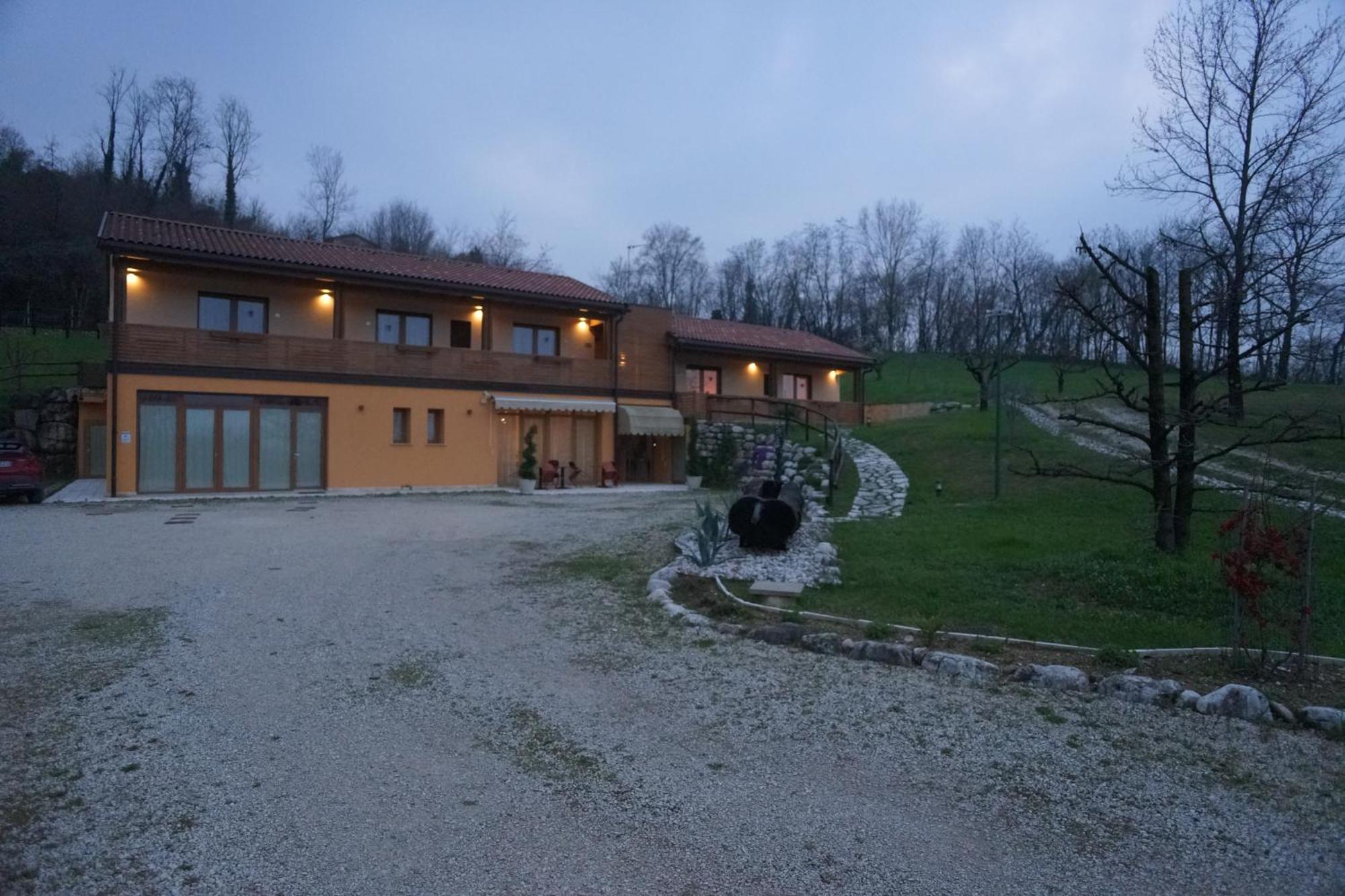 Nikolas' Valley Cornuda Kültér fotó